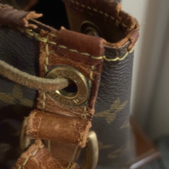 Authentic vintage Louis Vuitton bucket bag - Picture 3 of 4